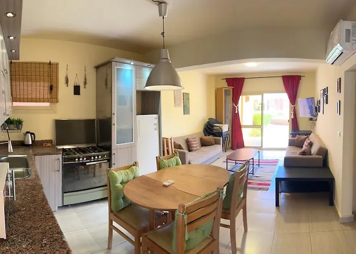 2 Bedroom Pool& Sea View Just Steps From The Sea Fanar De Luna Ain Sokhna Apartment *
