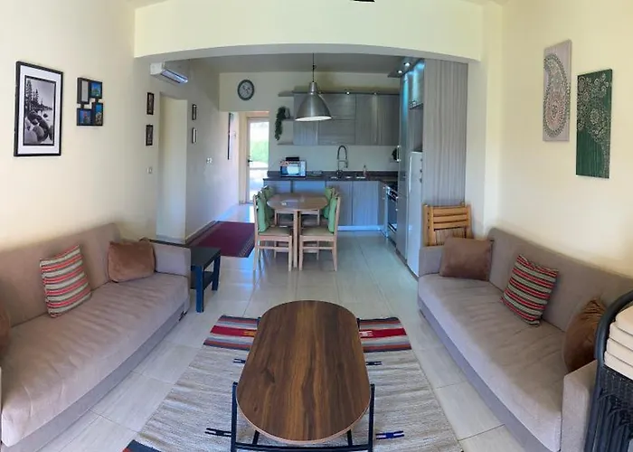 Apartment 2 Bedroom Pool& Sea View Just Steps From The Sea Fanar De Luna Ain Sokhna *