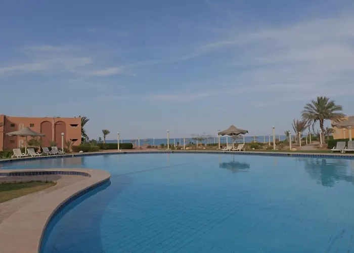 2 Bedroom Pool& Sea View Just Steps From The Sea Fanar De Luna Ain Sokhna Ain Sukhna